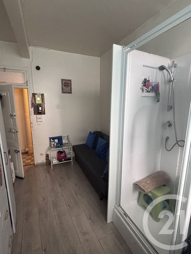 Appartement F1 à vendre - 1 pièce - 9,85 m2 - Paris - 75016 - ILE-DE-FRANCE