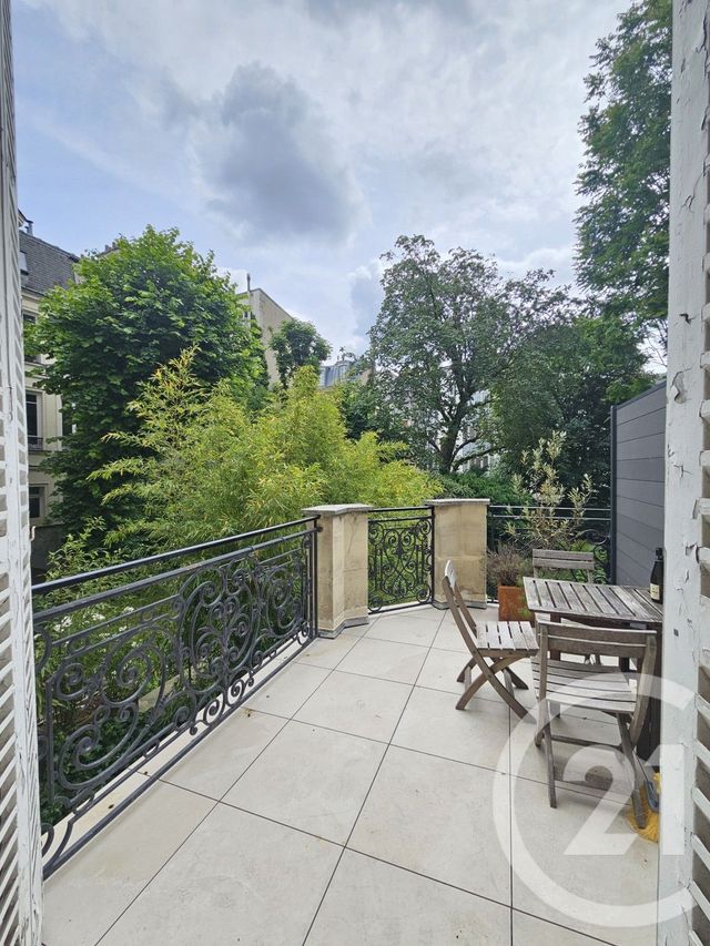 Appartement Duplex à louer - 2 pièces - 44,06 m2 - Paris - 75008 - ILE-DE-FRANCE