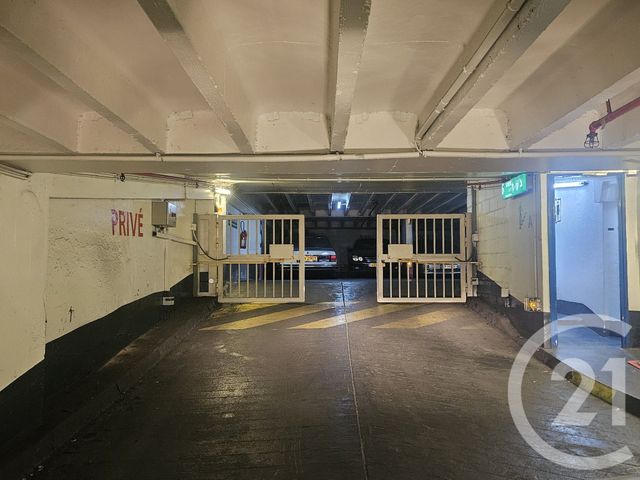 Parking &agrave; vendre - 10,80 m2 - Paris - 75008 - ILE-DE-FRANCE