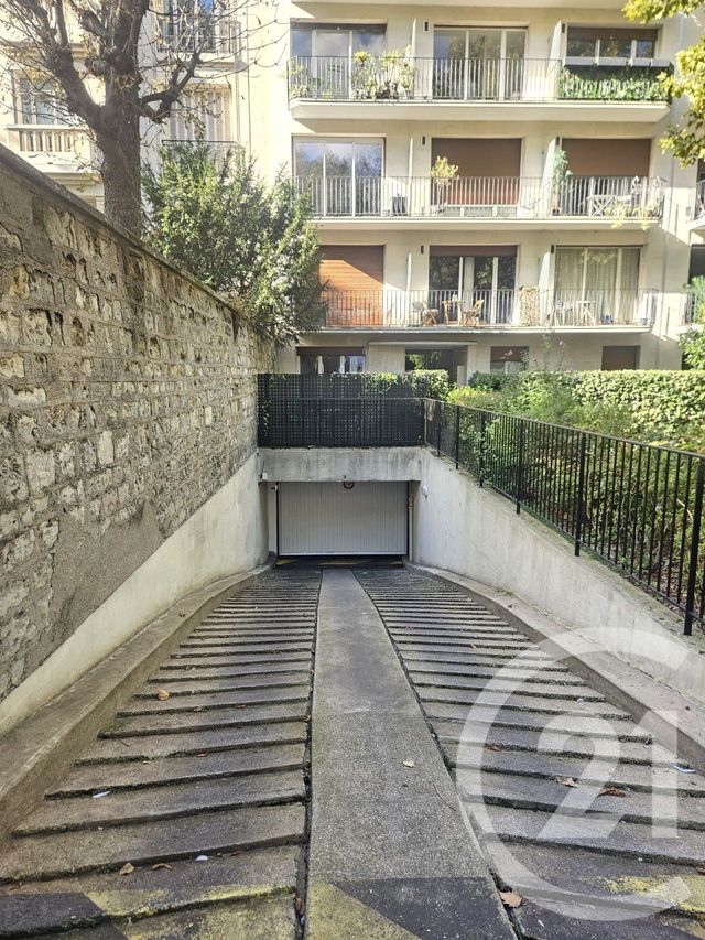 Parking &agrave; vendre - 10,44 m2 - Neuilly Sur Seine - 92 - ILE-DE-FRANCE