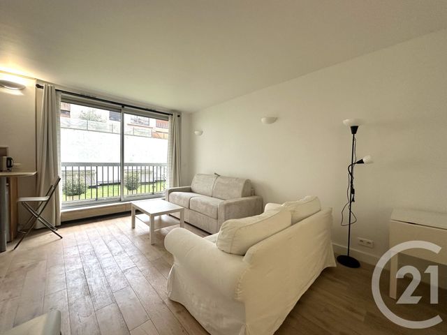Appartement Studio à louer - 1 pièce - 32,90 m2 - Paris - 75116 - ILE-DE-FRANCE