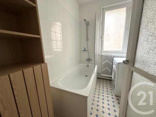 Appartement F3 à louer - 3 pièces - 55,67 m2 - Paris - 75016 - ILE-DE-FRANCE