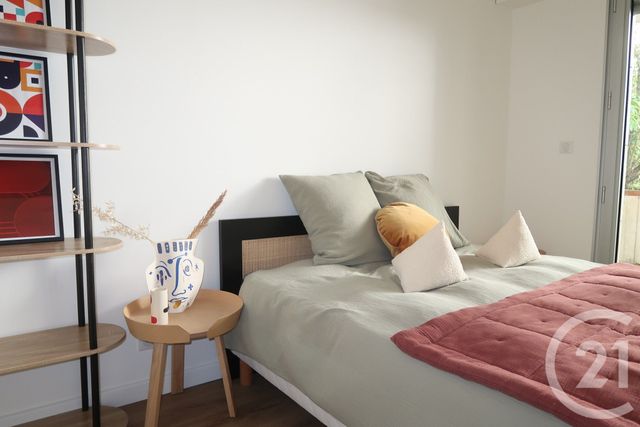 Appartement F3 à louer - 3 pièces - 74 m2 - Paris - 75009 - ILE-DE-FRANCE