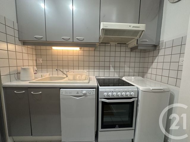 Appartement F2 à louer - 2 pièces - 40,30 m2 - Paris - 75016 - ILE-DE-FRANCE