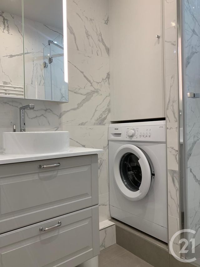 Appartement F2 à louer - 2 pièces - 51,78 m2 - Paris - 75016 - ILE-DE-FRANCE