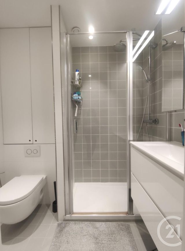 Appartement F1 &agrave; louer - 1 pi&egrave;ce - 27,38 m2 - Paris - 75013 - ILE-DE-FRANCE