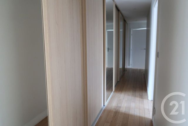 Appartement F4 à louer - 4 pièces - 113 m2 - Paris - 75009 - ILE-DE-FRANCE
