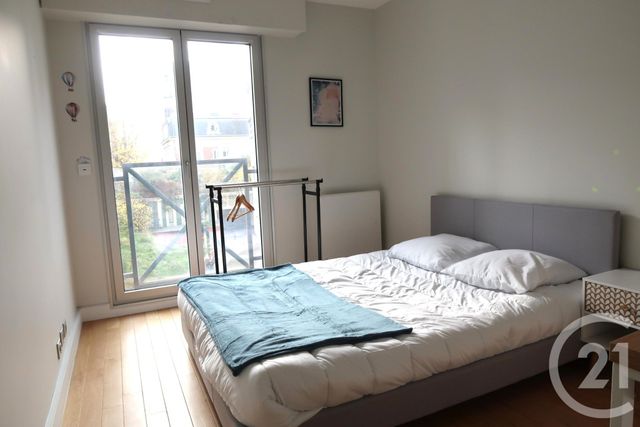 Appartement F4 à louer - 4 pièces - 113 m2 - Paris - 75009 - ILE-DE-FRANCE