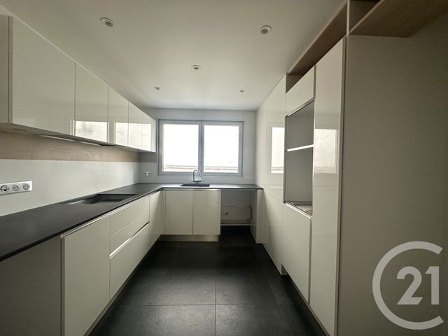 Appartement F4 à louer - 4 pièces - 113 m2 - Paris - 75009 - ILE-DE-FRANCE