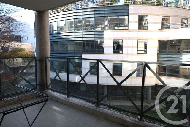 Appartement F4 à louer - 4 pièces - 113 m2 - Paris - 75009 - ILE-DE-FRANCE