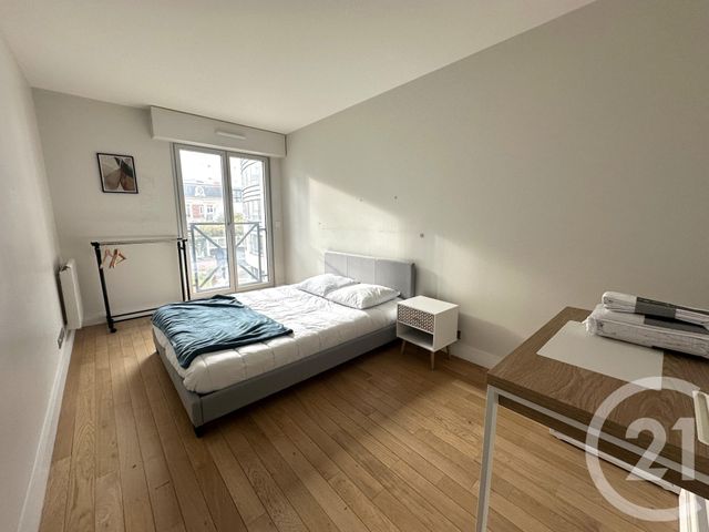 Appartement F4 à louer - 4 pièces - 113 m2 - Paris - 75009 - ILE-DE-FRANCE