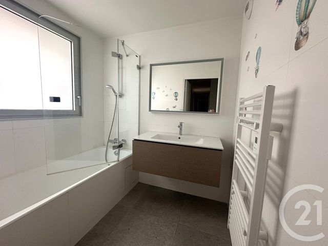 Appartement F4 à louer - 4 pièces - 113 m2 - Paris - 75009 - ILE-DE-FRANCE