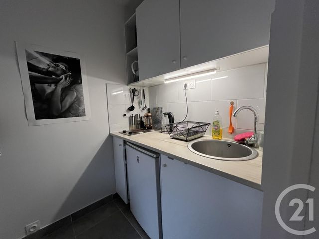 Appartement F1 à vendre - 1 pièce - 23,60 m2 - Paris - 75009 - ILE-DE-FRANCE