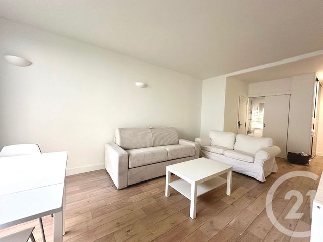 Appartement Studio &agrave; louer - 1 pi&egrave;ce - 32,90 m2 - Paris - 75116 - ILE-DE-FRANCE