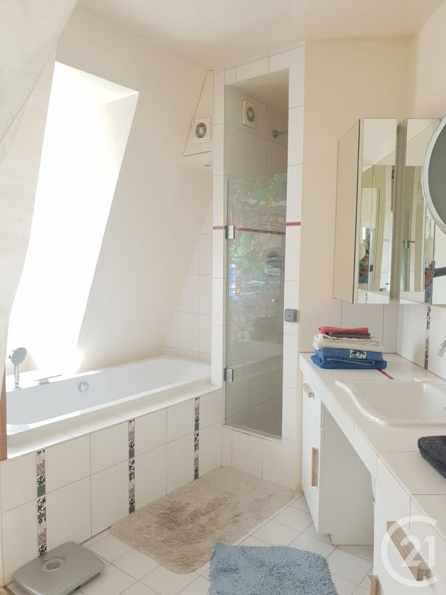 Appartement F3 &agrave; louer - 3 pi&egrave;ces - 78,51 m2 - Paris - 75015 - ILE-DE-FRANCE