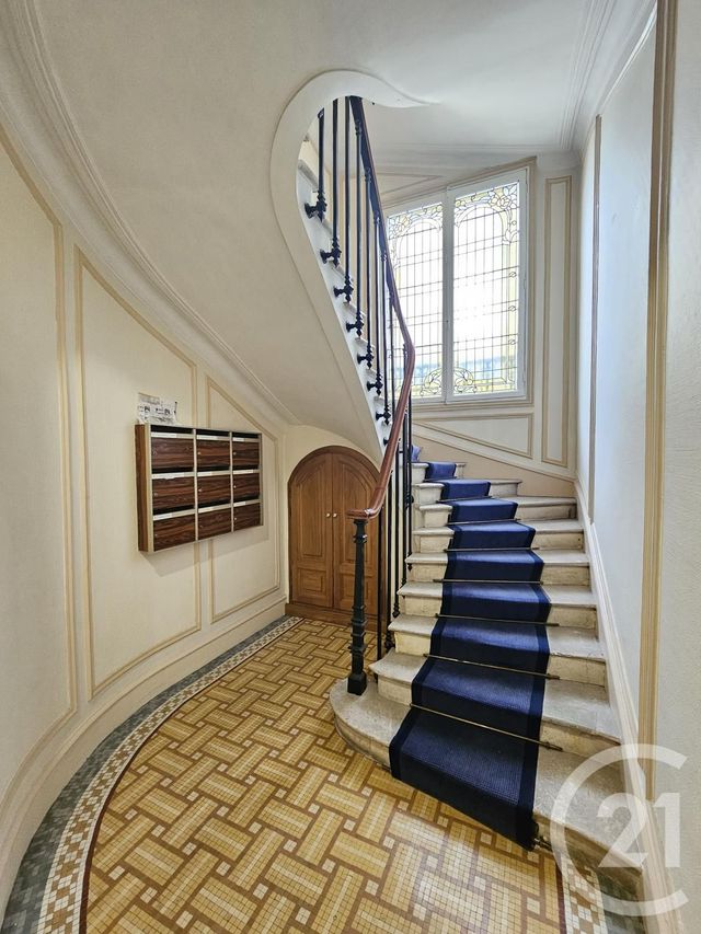 Appartement F3 &agrave; louer - 3 pi&egrave;ces - 78,51 m2 - Paris - 75015 - ILE-DE-FRANCE