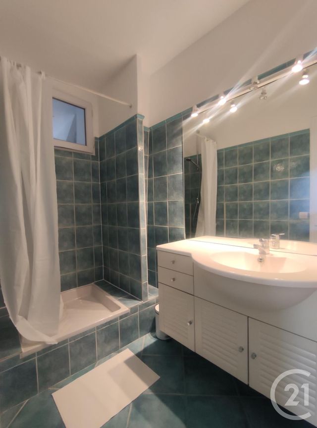 Appartement F2 &agrave; louer - 2 pi&egrave;ces - 29,59 m2 - Paris - 75116 - ILE-DE-FRANCE