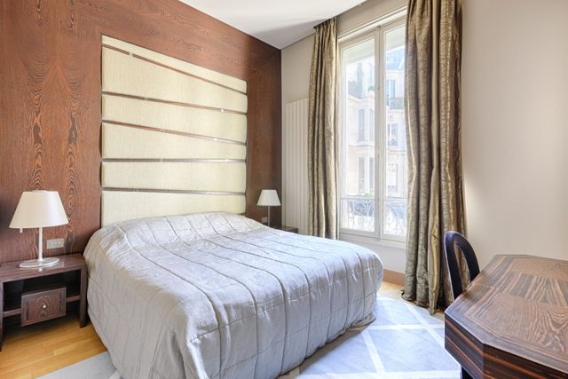 Appartement &agrave; vendre - 7 pi&egrave;ces - 296,15 m2 - Paris - 75116 - ILE-DE-FRANCE