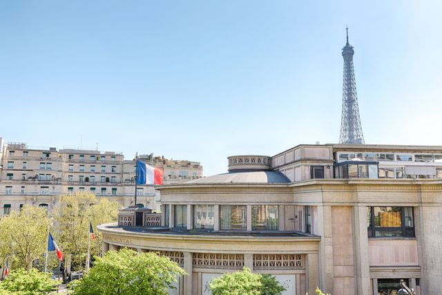Appartement &agrave; vendre - 7 pi&egrave;ces - 296,15 m2 - Paris - 75116 - ILE-DE-FRANCE