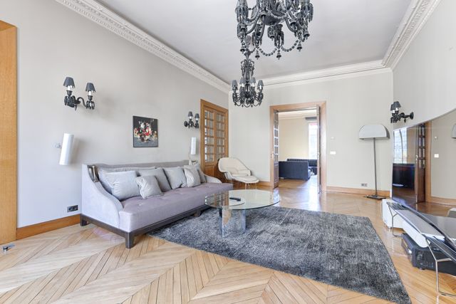 Appartement &agrave; vendre - 7 pi&egrave;ces - 296,15 m2 - Paris - 75116 - ILE-DE-FRANCE