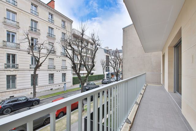 Appartement F5 &agrave; louer - 5 pi&egrave;ces - 141 m2 - Neuilly Sur Seine - 92 - ILE-DE-FRANCE