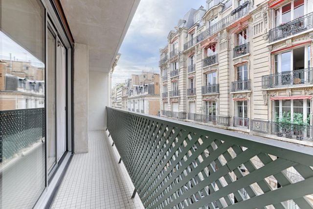 Appartement F5 &agrave; louer - 5 pi&egrave;ces - 101,33 m2 - Paris - 75016 - ILE-DE-FRANCE