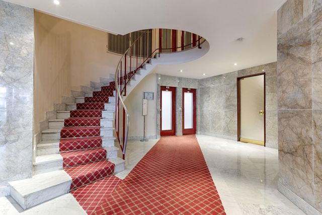 Appartement F5 &agrave; louer - 5 pi&egrave;ces - 101,33 m2 - Paris - 75016 - ILE-DE-FRANCE