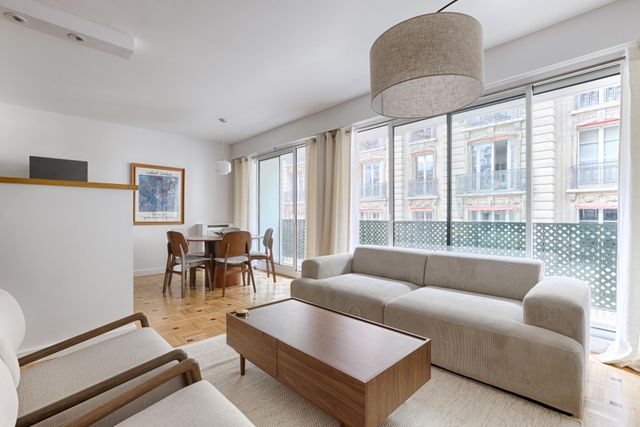 Appartement F5 &agrave; louer - 5 pi&egrave;ces - 101,33 m2 - Paris - 75016 - ILE-DE-FRANCE