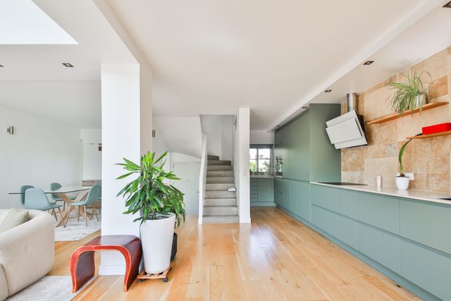 Maison &agrave; louer - 6 pi&egrave;ces - 164,61 m2 - Neuilly Sur Seine - 92 - ILE-DE-FRANCE