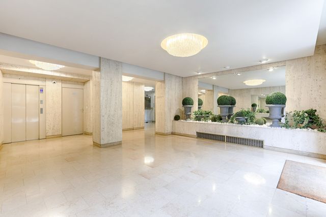 Appartement F3 &agrave; louer - 3 pi&egrave;ces - 76,42 m2 - Paris - 75016 - ILE-DE-FRANCE