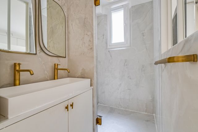 Appartement F5 &agrave; vendre - 5 pi&egrave;ces - 126 m2 - Neuilly Sur Seine - 92 - ILE-DE-FRANCE