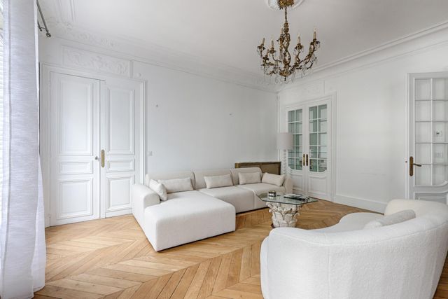 Appartement F5 &agrave; louer - 5 pi&egrave;ces - 117,33 m2 - Paris - 75017 - ILE-DE-FRANCE