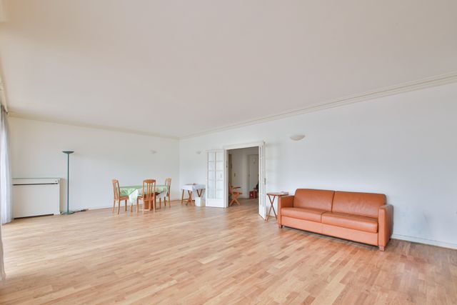 Appartement F4 &agrave; vendre - 4 pi&egrave;ces - 135,82 m2 - Paris - 75016 - ILE-DE-FRANCE