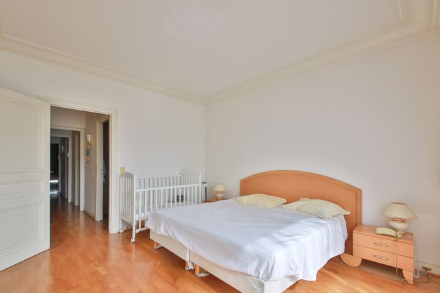 Appartement F4 &agrave; vendre - 4 pi&egrave;ces - 135,82 m2 - Paris - 75016 - ILE-DE-FRANCE