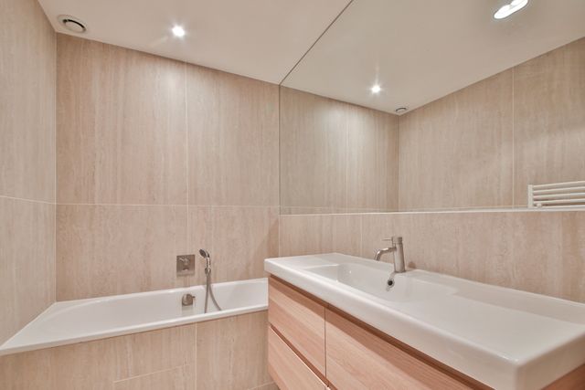 Appartement F4 &agrave; louer - 4 pi&egrave;ces - 159,11 m2 - Paris - 75017 - ILE-DE-FRANCE