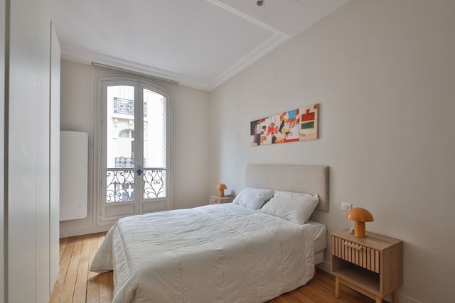 Appartement F4 &agrave; louer - 4 pi&egrave;ces - 159,11 m2 - Paris - 75017 - ILE-DE-FRANCE