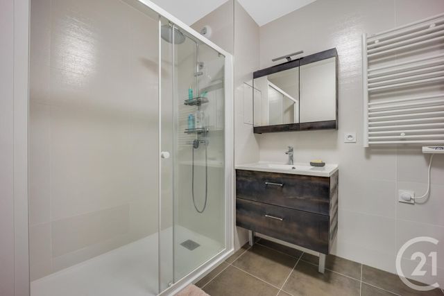 Appartement F3 &agrave; vendre - 3 pi&egrave;ces - 54,84 m2 - Issy Les Moulineaux - 92 - ILE-DE-FRANCE