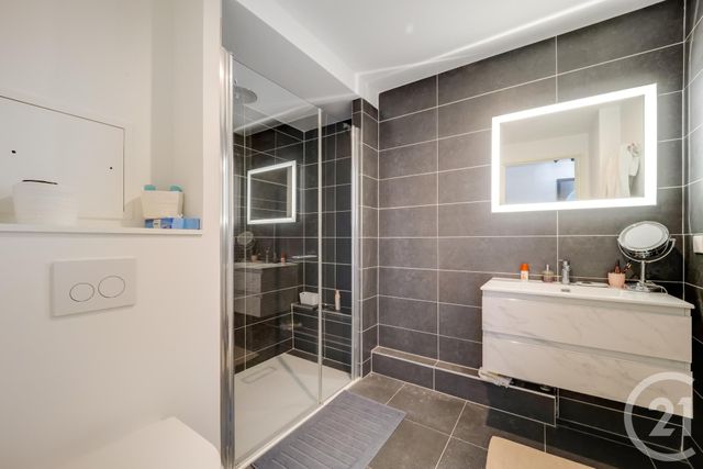 Appartement Duplex &agrave; vendre - 3 pi&egrave;ces - 84,10 m2 - Issy Les Moulineaux - 92 - ILE-DE-FRANCE