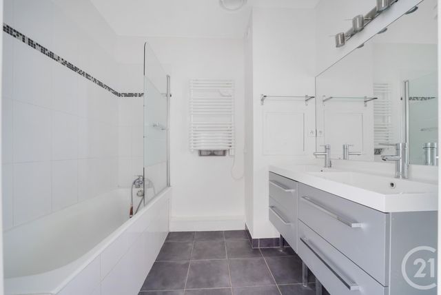 Appartement F4 à vendre - 4 pièces - 90,86 m2 - Issy Les Moulineaux - 92 - ILE-DE-FRANCE