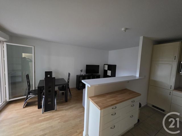 Appartement F3 à louer - 3 pièces - 56,03 m2 - Issy Les Moulineaux - 92 - ILE-DE-FRANCE