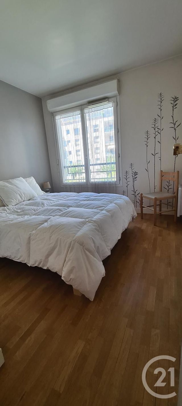 Appartement F3 à louer - 3 pièces - 56,03 m2 - Issy Les Moulineaux - 92 - ILE-DE-FRANCE