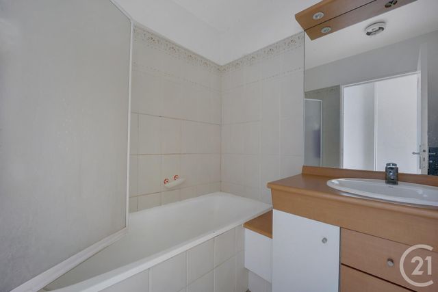 Appartement F4 à vendre - 4 pièces - 83,02 m2 - Issy Les Moulineaux - 92 - ILE-DE-FRANCE