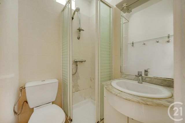 Appartement à vendre - 3 pièces - 43,67 m2 - Issy Les Moulineaux - 92 - ILE-DE-FRANCE