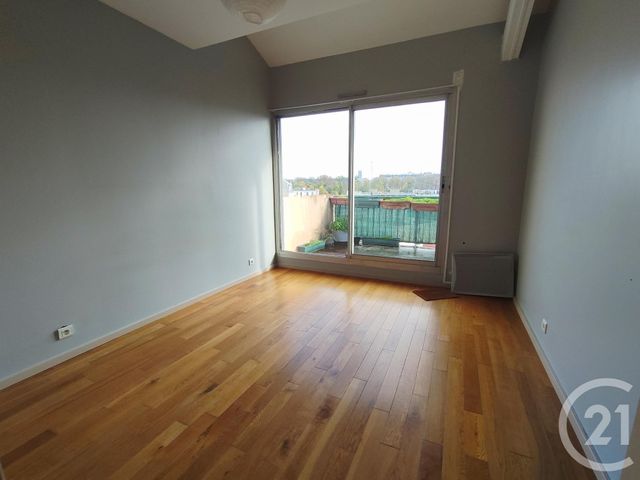 Appartement Duplex à louer - 5 pièces - 112,10 m2 - Vanves - 92 - ILE-DE-FRANCE