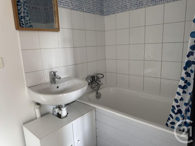Appartement F2 &agrave; louer - 2 pi&egrave;ces - 38,08 m2 - Issy Les Moulineaux - 92 - ILE-DE-FRANCE