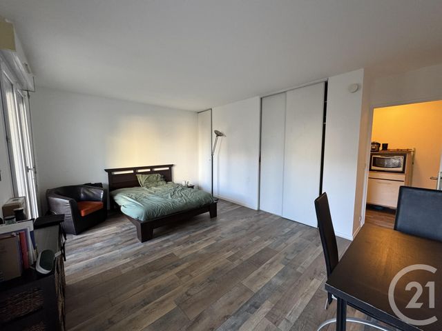 Appartement Studio &agrave; louer - 1 pi&egrave;ce - 28,34 m2 - Issy Les Moulineaux - 92 - ILE-DE-FRANCE
