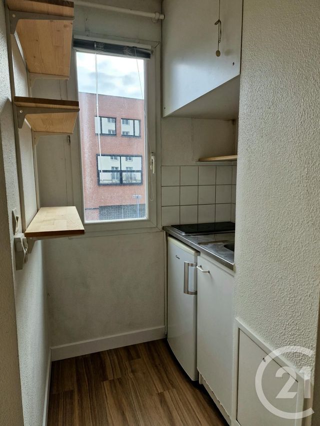 Appartement F1 &agrave; louer - 1 pi&egrave;ce - 20,99 m2 - Issy Les Moulineaux - 92 - ILE-DE-FRANCE