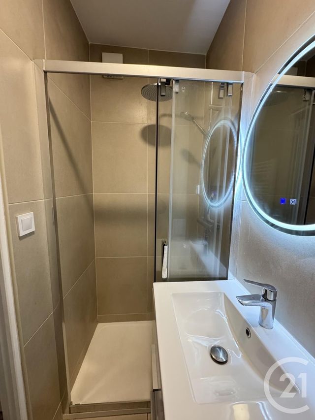 Appartement Studio &agrave; louer - 1 pi&egrave;ce - 21,22 m2 - Issy Les Moulineaux - 92 - ILE-DE-FRANCE