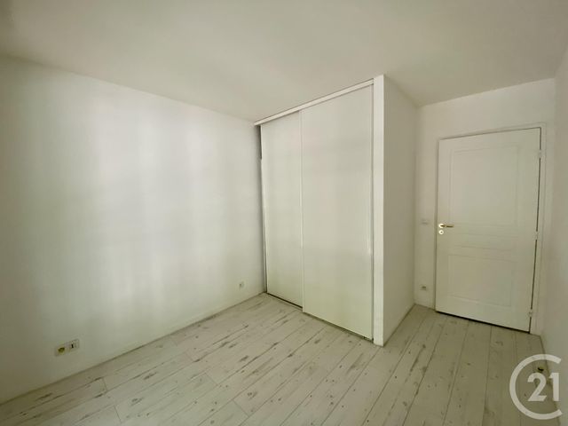 Appartement F2 &agrave; louer - 2 pi&egrave;ces - 43,06 m2 - Issy Les Moulineaux - 92 - ILE-DE-FRANCE