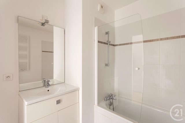 Appartement F3 &agrave; vendre - 3 pi&egrave;ces - 69,33 m2 - Issy Les Moulineaux - 92 - ILE-DE-FRANCE